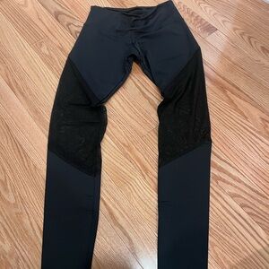 Onzie black XS Leggings